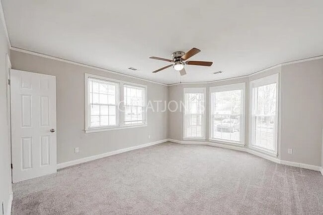 3242 Southmont Dr in Montgomery, AL - Foto de edificio - Building Photo