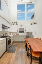 2654 NW 62nd St in Seattle, WA - Building Photo - Building Photo