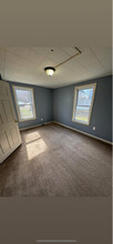 25 Parker St in Manchester, NH - Building Photo - Building Photo