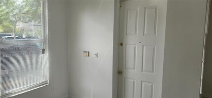 8545 SW 152nd Ave in Miami, FL - Building Photo - Building Photo