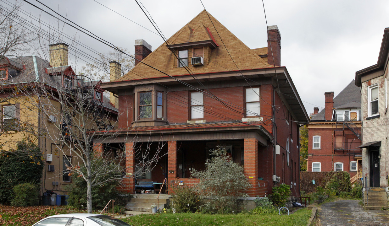 312 Stratford Ave in Pittsburgh, PA - Foto de edificio