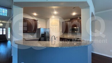 9537 Navarro St in Crowley, TX - Building Photo - Building Photo