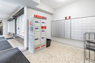 Edgeworth in Ottawa, ON - Building Photo - Interior Photo