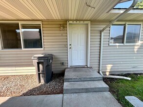 1009 E 19th Ave in Ellensburg, WA - Building Photo - Building Photo
