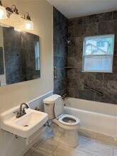 522 Cameron Ave in Dallas, TX - Building Photo - Building Photo