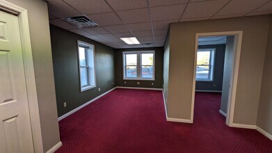 142 W Pearl St in Jackson, MI - Building Photo - Building Photo