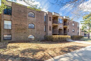 15 Silverwood Cir in Annapolis, MD - Building Photo