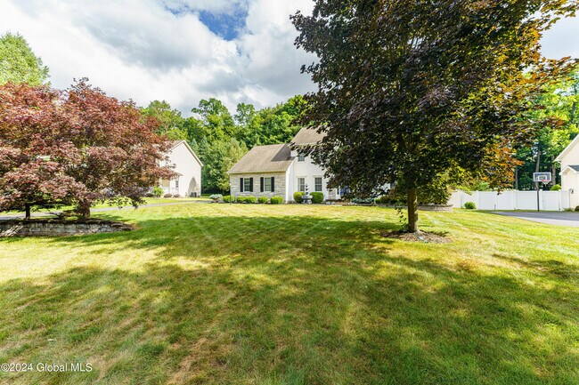 20 Birch Hill Rd in Ballston Lake, NY - Building Photo - Building Photo