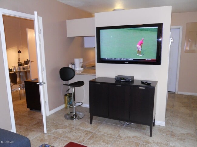 322 E Mariposa St, Unit Guest House in Phoenix, AZ - Building Photo - Building Photo