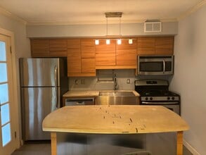 1901 Glen Allen St, Unit 1901 Glen Allen St #3 in Austin, TX - Building Photo - Building Photo