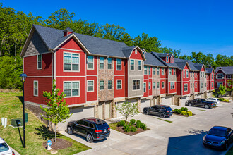 Hawkins House at Shiloh in Fayetteville, AR - Building Photo - Building Photo