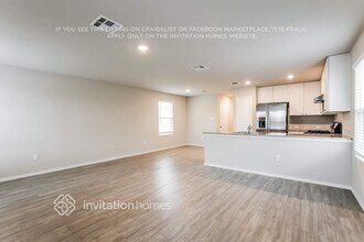 4219 Southton Lk in San Antonio, TX - Building Photo - Building Photo