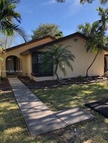 9164 SW 132nd Ln in Miami, FL - Building Photo