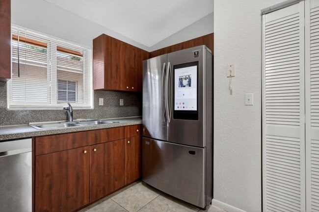 2208 Evans St in Hollywood, FL - Building Photo - Building Photo