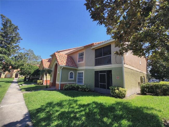 property at 445 Fountainhead Cir