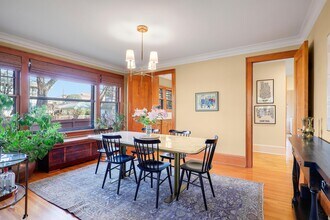 4401 Aldrich Ave S, Unit A in Minneapolis, MN - Building Photo - Building Photo