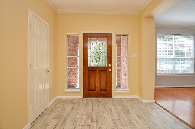 property at 1114 Oxford Mills Ln