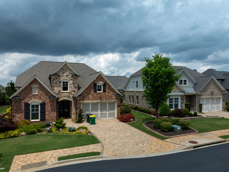 Creekstone Point in Cumming, GA - Building Photo