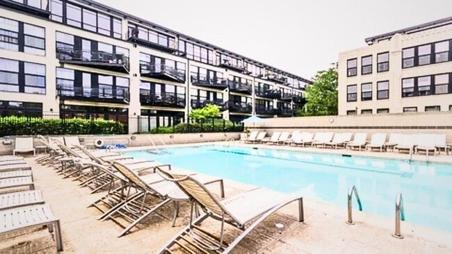 property at 1151 W 14th Pl