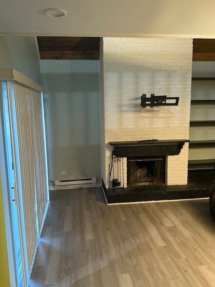 3325 Beacon St in North Chicago, IL - Building Photo - Building Photo