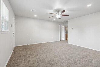 901 Hoyt Ave in Oklahoma City, OK - Building Photo - Building Photo