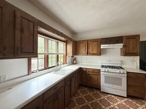 186 Powder House Blvd, Unit 2 in Somerville, MA - Building Photo - Building Photo