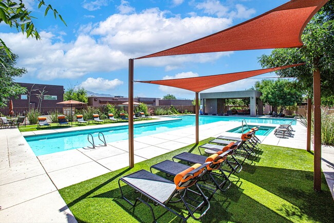 Sabino Vista Apartment Homes