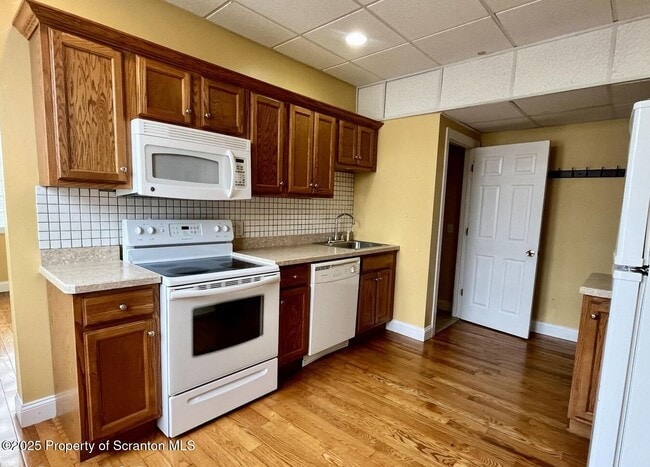 512 S Main St in Old Forge, PA - Building Photo - Building Photo