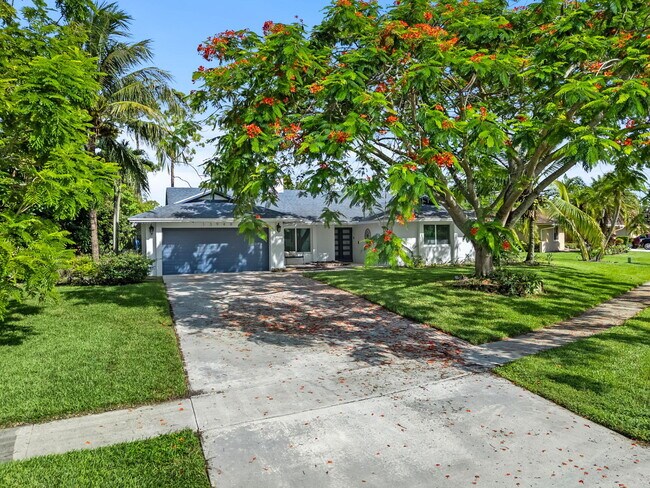 property at 13948 Ishnala Cir