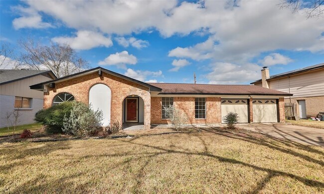 19426 Leafwood Ln in Houston, TX - Building Photo - Building Photo