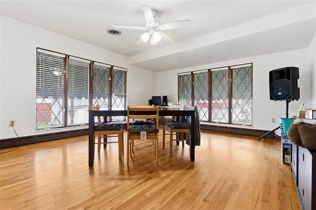 100 S 12th St, Unit 2 in Jeannette, PA - Building Photo - Building Photo