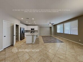 9225 Longhorn Falls Ct in Las Vegas, NV - Building Photo - Building Photo