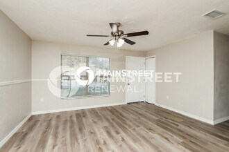 674 Altamira St NW in Palm Bay, FL - Building Photo - Building Photo
