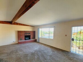 74925 Baseline Rd in Twentynine Palms, CA - Building Photo - Building Photo