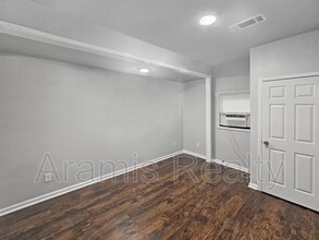 1519 Olympian Way SW in Atlanta, GA - Building Photo - Building Photo