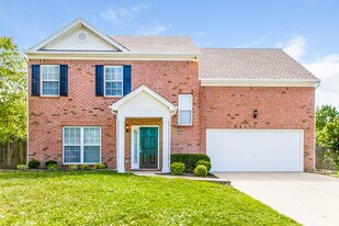2122 Loudenslager Dr in Thompson's Station, TN - Building Photo