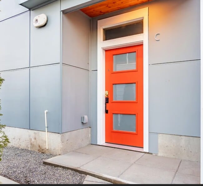 529 20th Ave in Seattle, WA - Building Photo - Building Photo