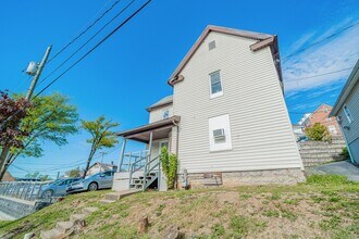 709 Naomi St in Morgantown, WV - Building Photo - Building Photo