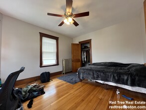 66 Perthshire Rd, Unit 2 in Boston, MA - Building Photo - Building Photo