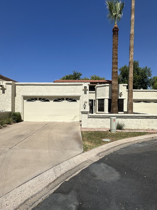 property at 7807 S Kachina Dr