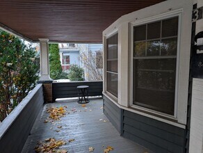 3160 Meadowbrook Blvd in Cleveland Heights, OH - Building Photo - Building Photo