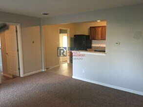 1060 Emporia St in Aurora, CO - Building Photo - Building Photo