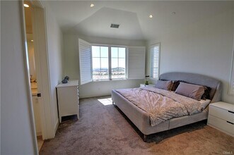 104 Winnett in Irvine, CA - Building Photo - Building Photo