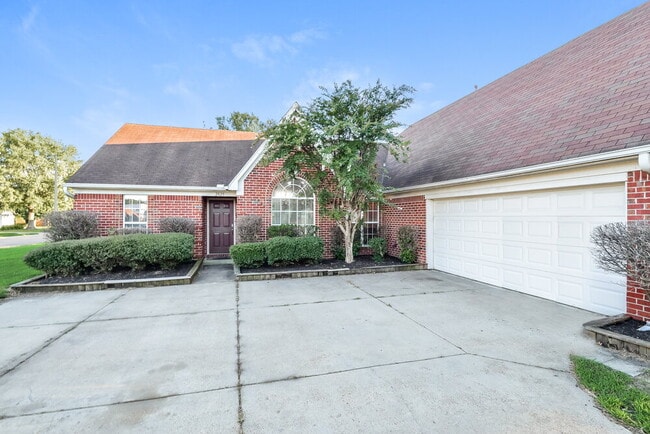 2829 Russum Dr