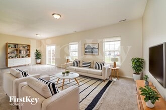 8048 Maple Stream Blvd in Indianapolis, IN - Building Photo - Building Photo