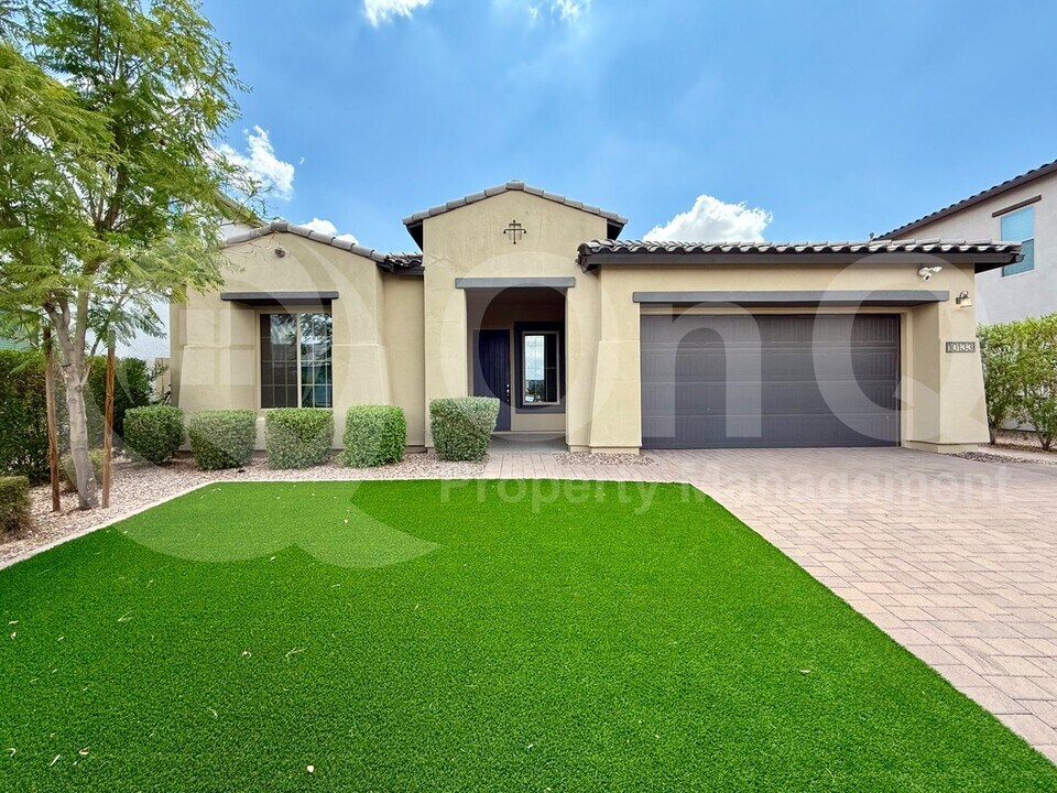10133 E Strobe Ave in Mesa, AZ - Building Photo