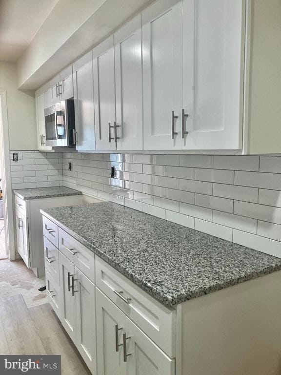 property at 560 Foxwood Ln