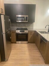 199 Gardner St, Unit 308 in Boston, MA - Building Photo - Building Photo