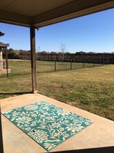 310 Oar Wood Dr in Granbury, TX - Building Photo - Building Photo