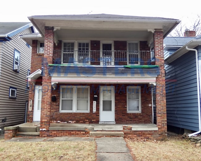 1133 Parkside Blvd in Toledo, OH - Foto de edificio - Building Photo